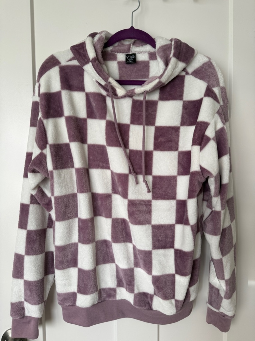 Cold Crush Plush Checkered Hoodie in Lavender and White